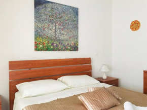 Pizzo Beach Club one bed Apartments 128G Pizzo
